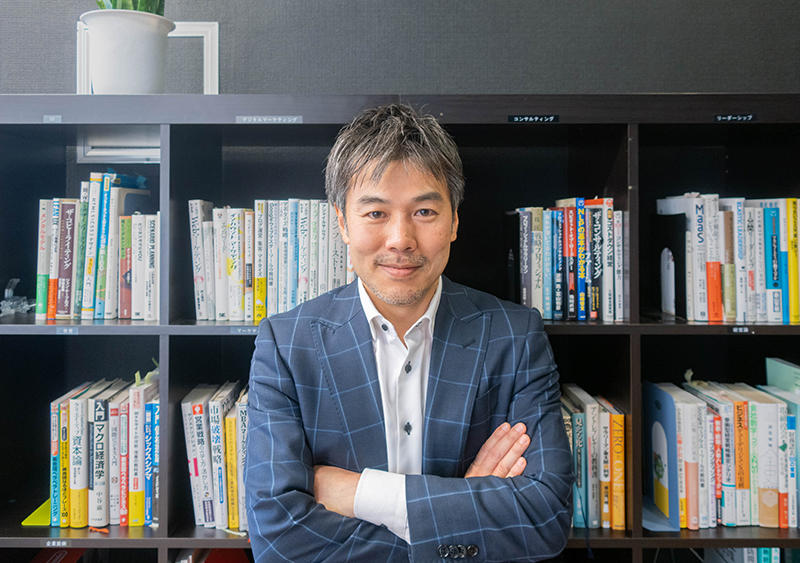 Marketing&SalesTech事業部 事業部長 篠原 誠